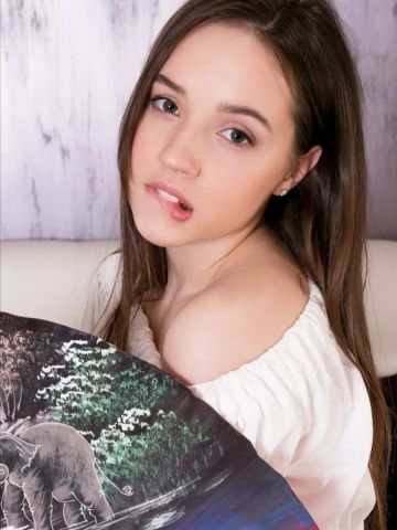 Полина